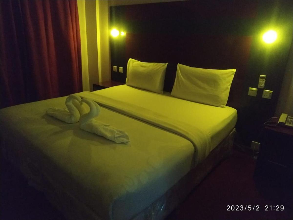 Tehran Hotel ดูไบ ภายนอก รูปภาพ