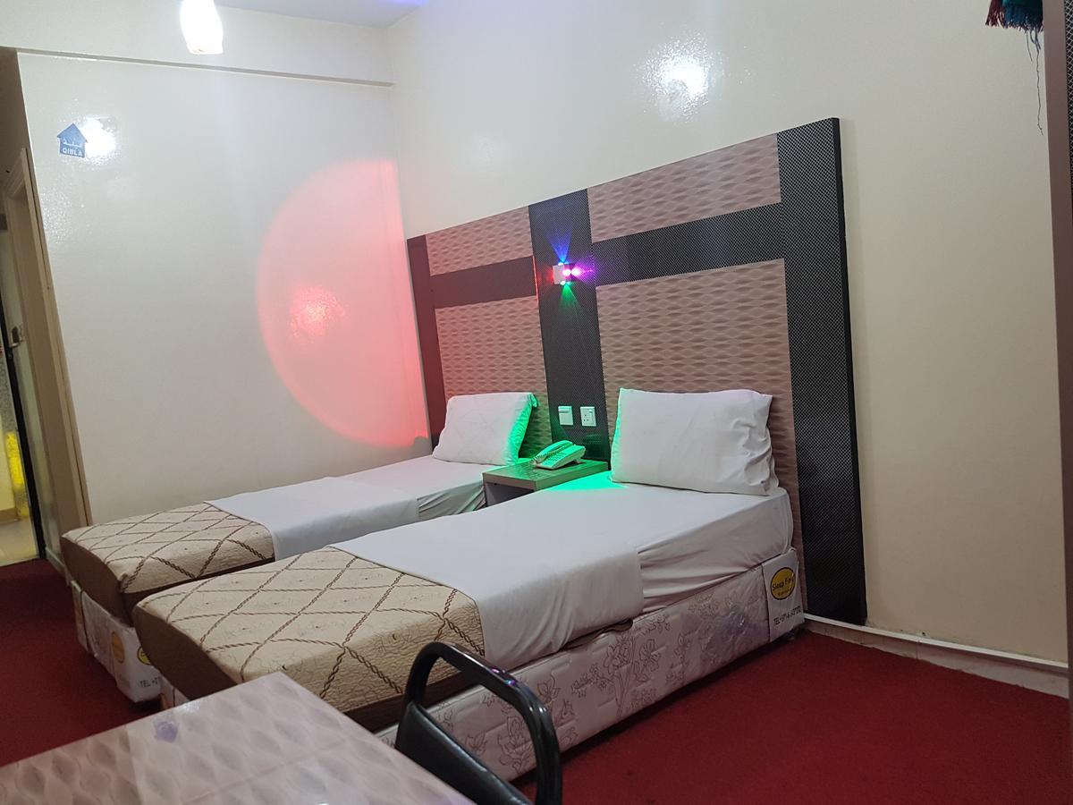 Tehran Hotel ดูไบ ภายนอก รูปภาพ